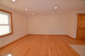 52 Grafton St, Unit 4 in Quincy, MA - Building Photo - Building Photo