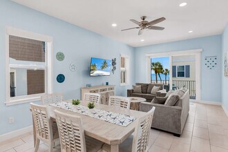 19914 Gulf Blvd in Indian Shores, FL - Building Photo - Building Photo