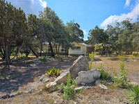 6101 La Paloma Ln in Lago Vista, TX - Foto de edificio - Building Photo