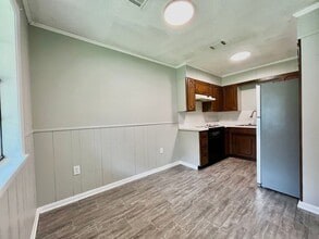 602 N Cross St in Searcy, AR - Building Photo - Building Photo