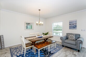 6584 Carlinga Dr in Pensacola, FL - Building Photo - Building Photo