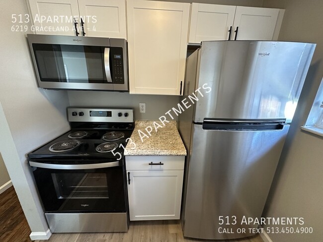 6219 Graceland Ave-Unit -4 in Cincinnati, OH - Building Photo - Building Photo