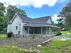 2909 Kennerly Rd in Irmo, SC - Building Photo - Building Photo