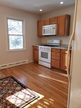 9 Reservoir Rd in Stony Point, NY - Building Photo - Building Photo