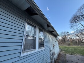 803 E Whitmer St in Decatur, IL - Foto de edificio - Building Photo