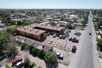 Casa Clark in El Paso, TX - Building Photo - Building Photo