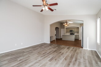 42671 W Oakland Dr in Maricopa, AZ - Building Photo - Building Photo