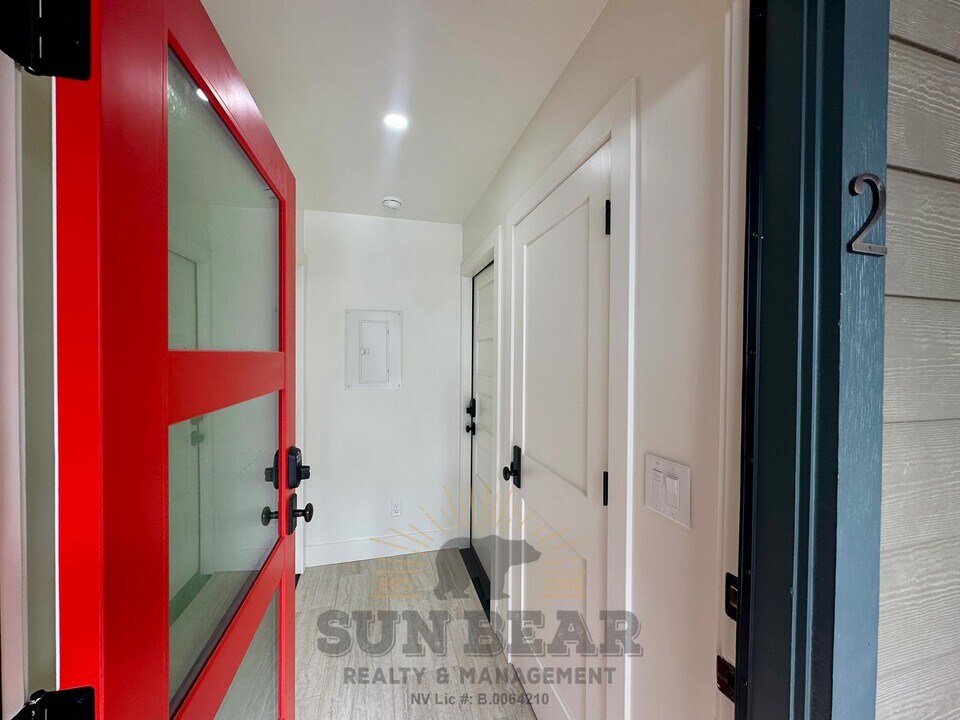 207 Robin Dr in Incline Village, NV - Building Photo