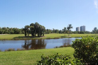 1446 Borghese Ln in Naples, FL - Building Photo - Building Photo