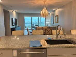 260 Hidden Bay Dr, Unit View of Casey Key in Osprey, FL - Building Photo - Building Photo