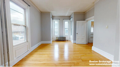 28 Sumner St, Unit 28 in Boston, MA - Building Photo - Building Photo