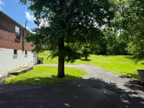 620 Vinson Dr in Nashville, TN - Building Photo - Building Photo