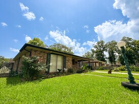 105 Felder Dr in Hammond, LA - Building Photo