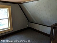 914 Barnard St photo'