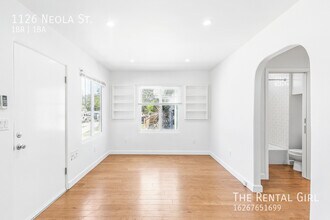 1126 Neola St in Los Angeles, CA - Building Photo - Building Photo