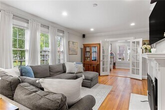 685 E Morningside Dr NE in Atlanta, GA - Building Photo - Building Photo