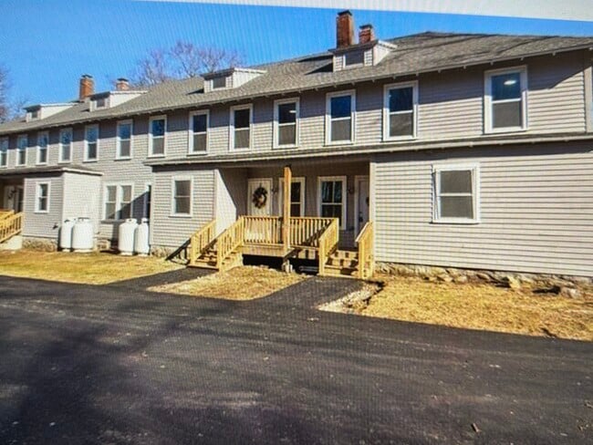 property at 35 Watch St