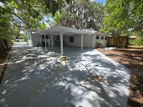 2827 SE 2nd St in Ocala, FL - Building Photo - Building Photo