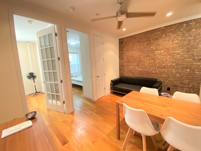 62 W 106th St in New York, NY - Building Photo - Building Photo