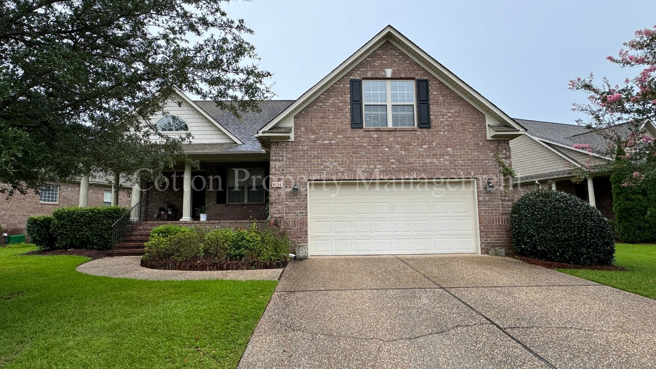 6014 Northshore Dr in Wilmington, NC - Building Photo