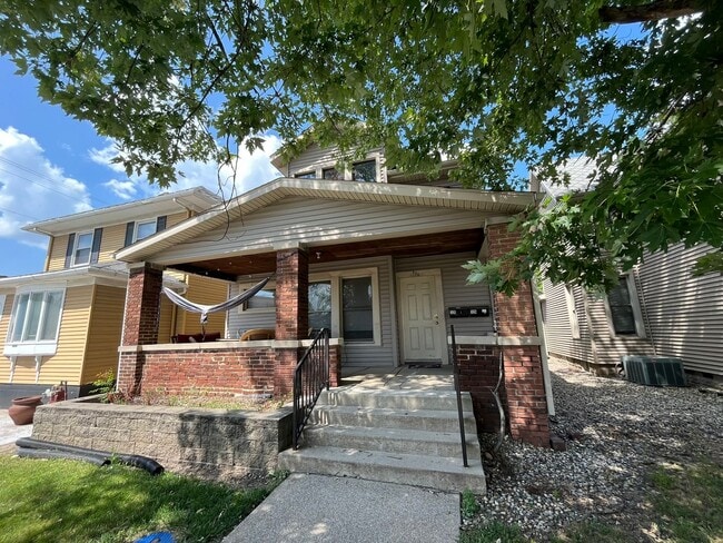 property at 326 W Fowler Ave