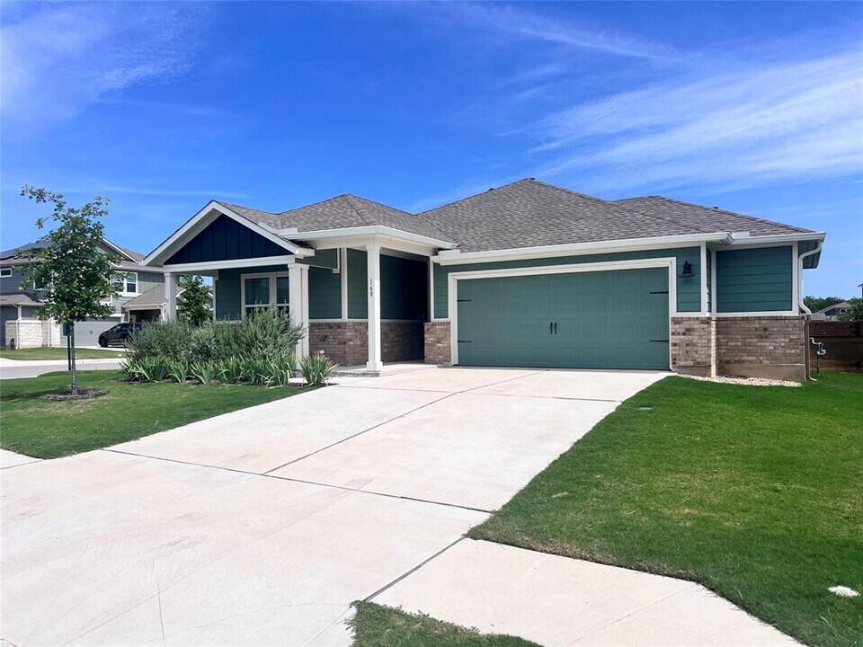 160 Santiago in Kyle, TX - Building Photo
