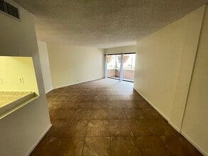 1720 N Congress Ave in West Palm Beach, FL - Building Photo - Building Photo