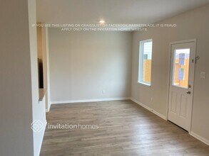 8215 Burnt Orchid Dr in Houston, TX - Building Photo - Building Photo