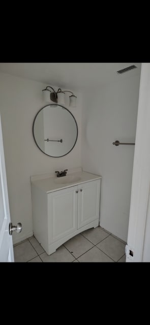 property at 1400 Holden Ave