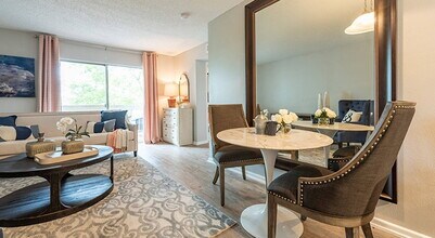 3517 N Hills Dr, Unit BB203 in Austin, TX - Building Photo - Building Photo