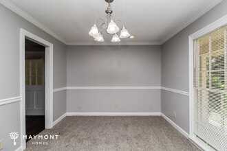 1110 Auburn Dr in Jackson, MS - Building Photo - Building Photo