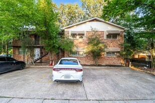 11114 Beverly Hills Dr in Little Rock, AR - Building Photo