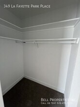 349 La Fayette Parkk Pl in Los Angeles, CA - Foto de edificio - Building Photo