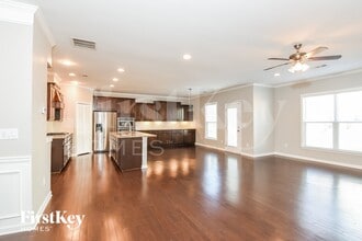 956 Woodbury Rd in Canton, GA - Building Photo - Building Photo