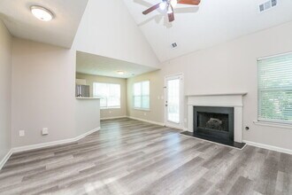 1535 Willow River Run in Grayson, GA - Building Photo - Building Photo