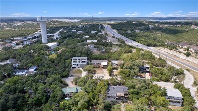 4004 Highland Dr in Austin, TX - Foto de edificio - Building Photo