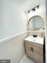 27 Chantilly Ct in Rockville, MD - Building Photo - Building Photo