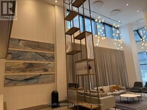 4130 Parkside Village Dr in Mississauga, ON - Building Photo - Building Photo