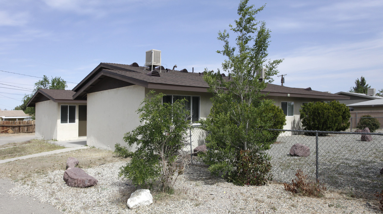 18200 Cherimoya Rd in Adelanto, CA - Building Photo