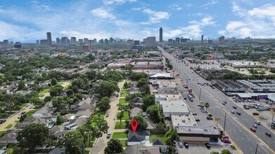 6249 Locke Ln in Houston, TX - Building Photo - Building Photo