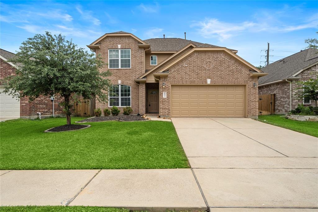 10022 Taylor Springs Ln in Tomball, TX - Building Photo