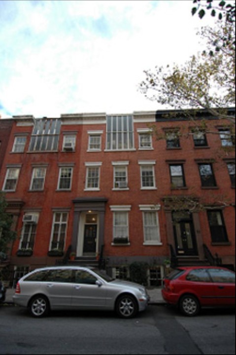 50 Charles St in New York, NY - Building Photo