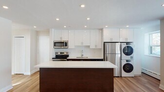 155 Lake Shore in Toronto, ON - Building Photo