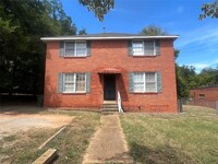 3017 McQueen St in Montgomery, AL - Building Photo - Building Photo