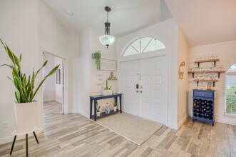 10921 Paso Fino Dr in Wellington, FL - Building Photo - Building Photo