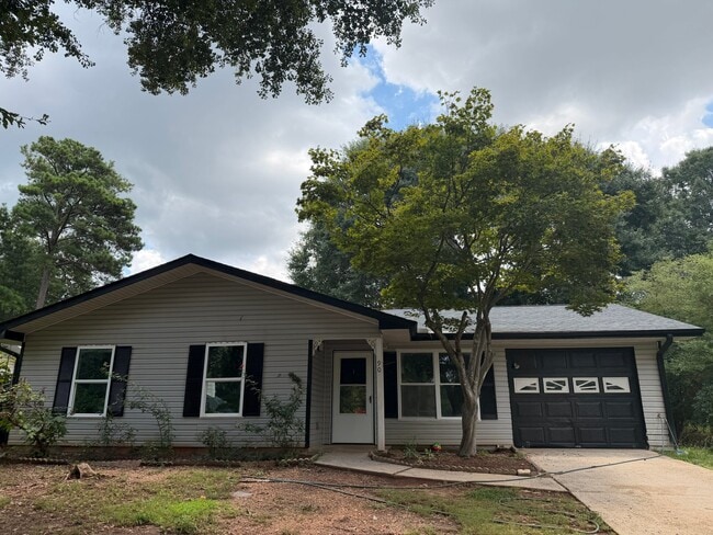 property at 90 W Independence Cir