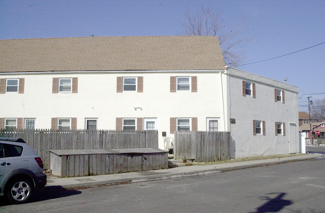 45 Center St in Highlands, NJ - Building Photo - Building Photo