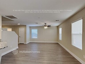 9040 Gambel Oak Ct in Las Vegas, NV - Foto de edificio - Building Photo
