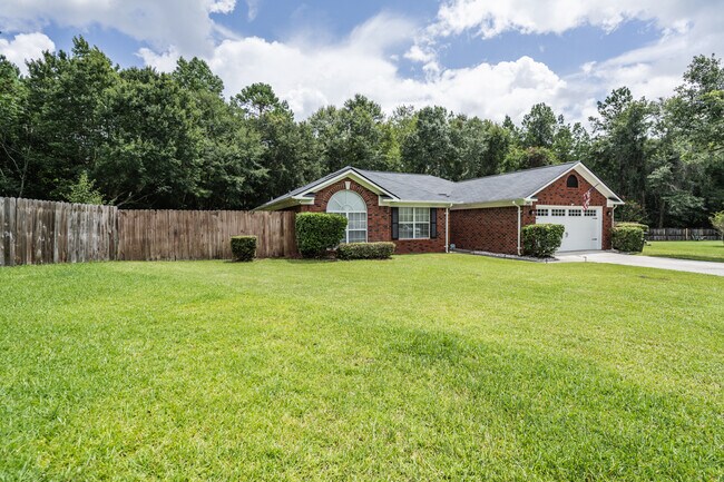 293 Bobbie St in Allenhurst, GA - Building Photo - Building Photo