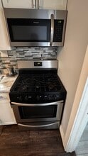 3156 Lawson St in Richmond, VA - Foto de edificio - Building Photo
